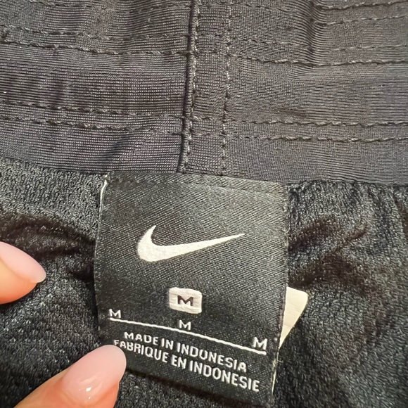 Nike Swim/athletic cross over short - Picture 2 of 4